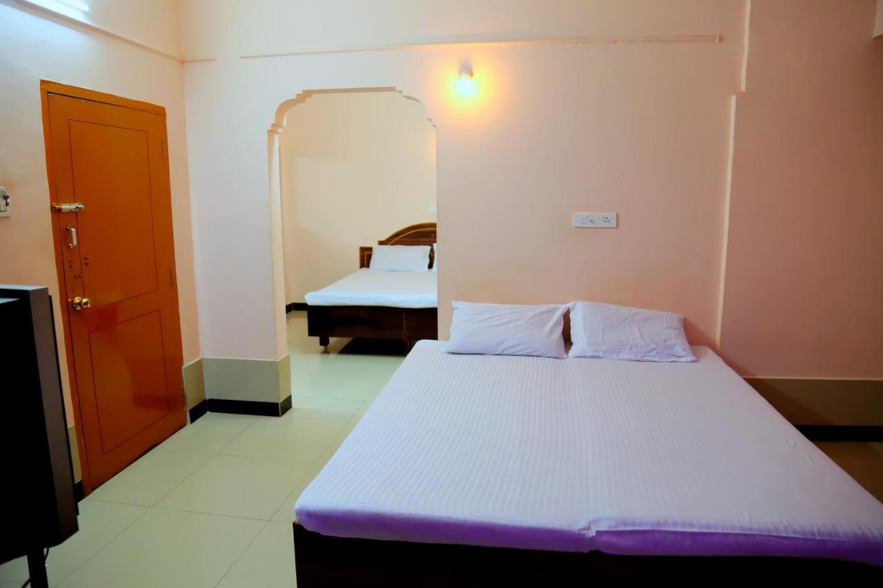 Sri Jawahar'S Residency Hotel Palni Buitenkant foto