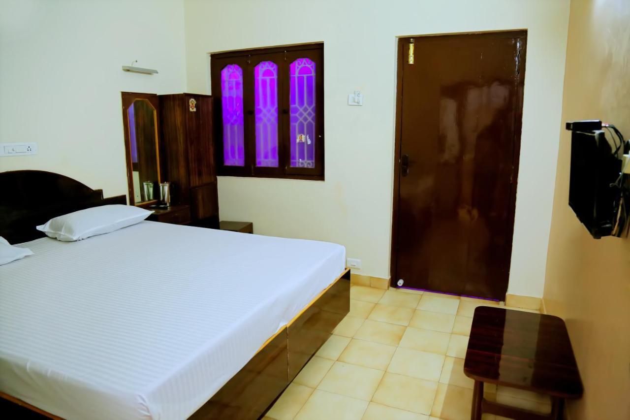 Sri Jawahar'S Residency Hotel Palni Buitenkant foto